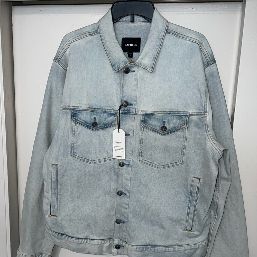 Men’s Express Indigo Dye Denim Trucker Jacket